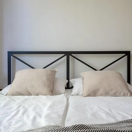 Апартаменты Botanica Deluxe With Balcony & Ac - Properunit Вроцлав