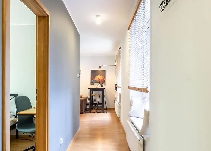 Appartement Botanica Deluxe With Balcony & Ac - Properunit