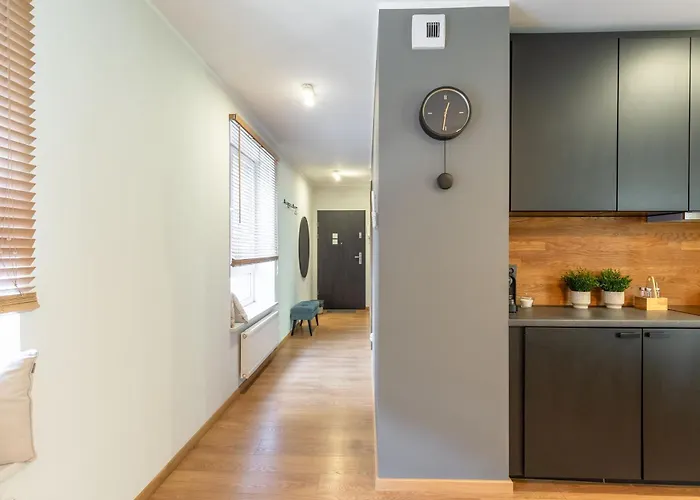 Botanica Deluxe With Balcony & Ac - Properunit Appartement Wrocław